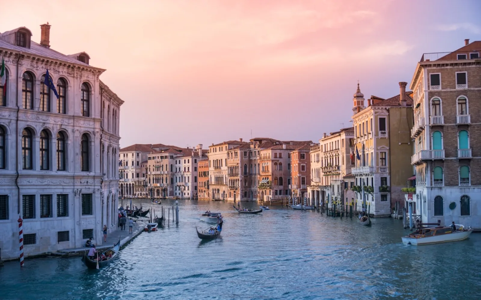 The Complete Italy Travel Guide